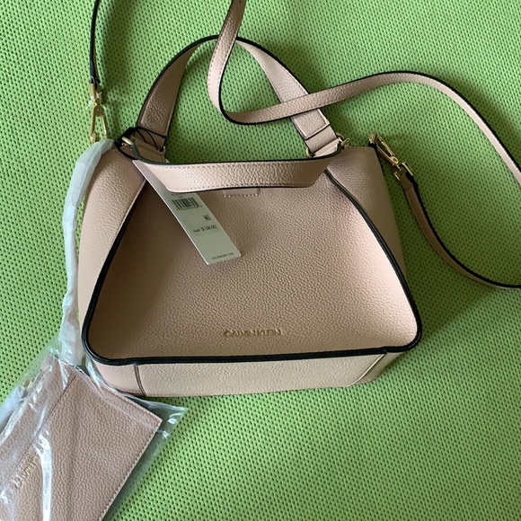 Calvin Klein bag - Picture 2 of 6
